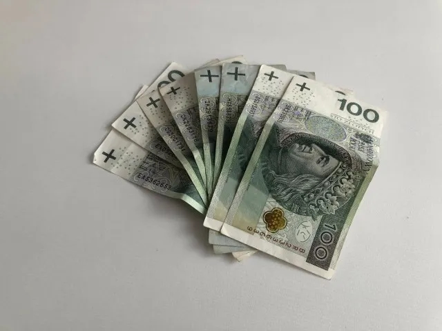 Od kiedy podwyżka 500 plus? Ważne zmiany i daty wypłat