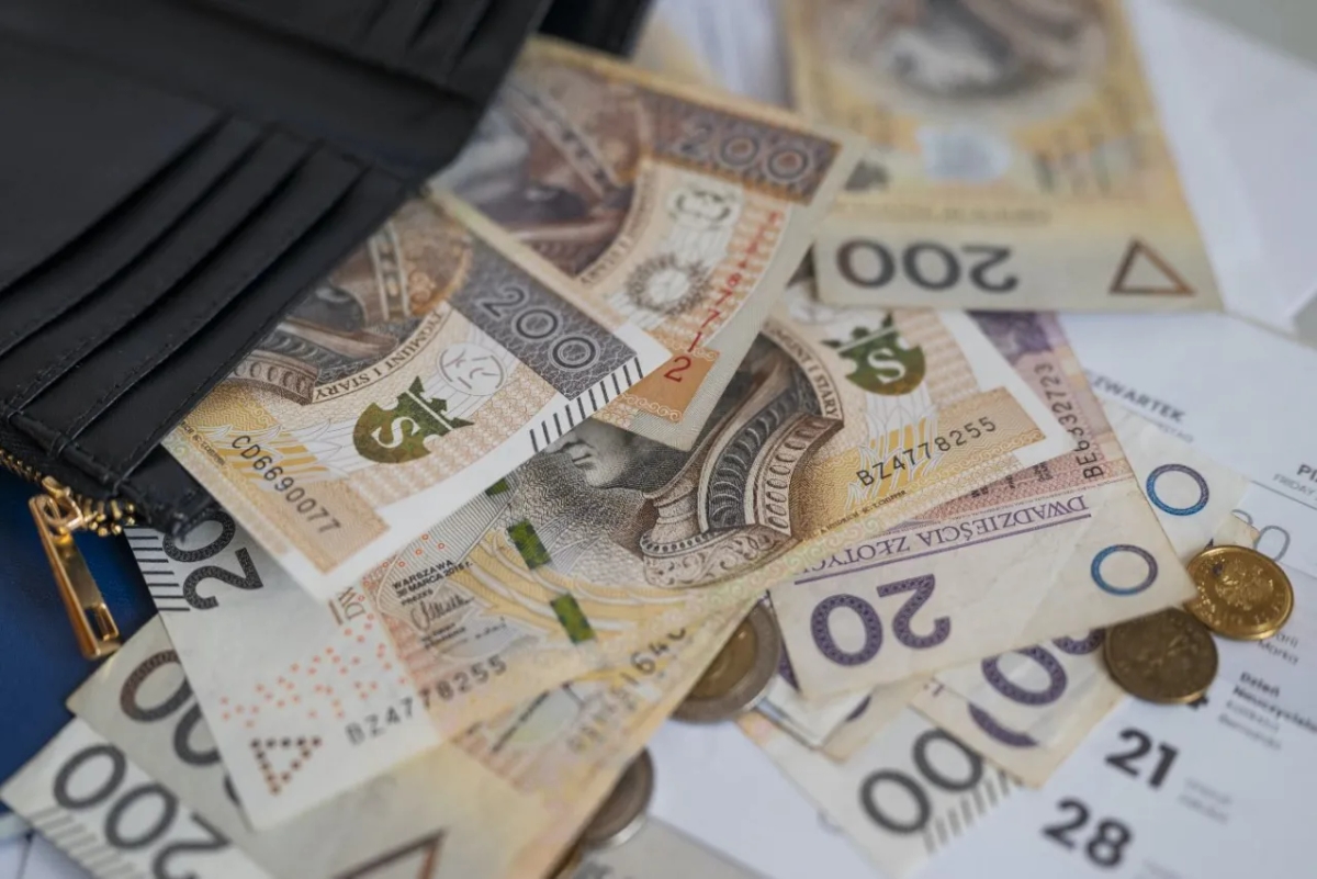 500 plus kiedy składać wniosek, aby nie stracić świadczenia